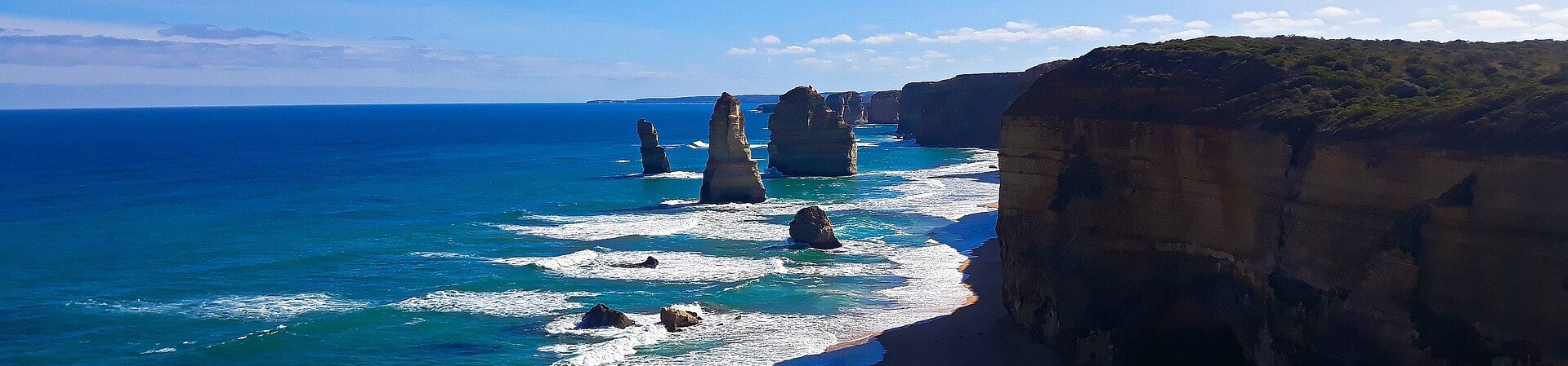 Does it cost money to see the 12 Apostles?